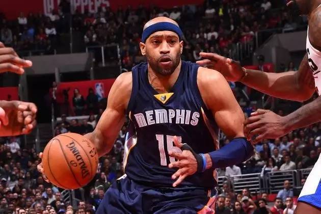 后仰与急停 后仰与急停